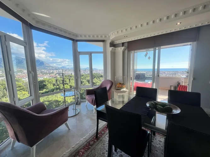 MOUNTAIN SITESI, Interior - 1