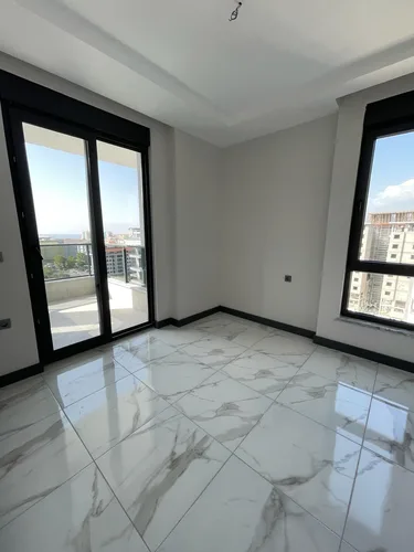 Güzel 2000, Interior - 3