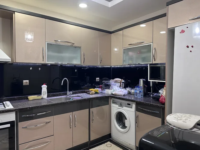 Saray Apartmanı, Exterior - 4