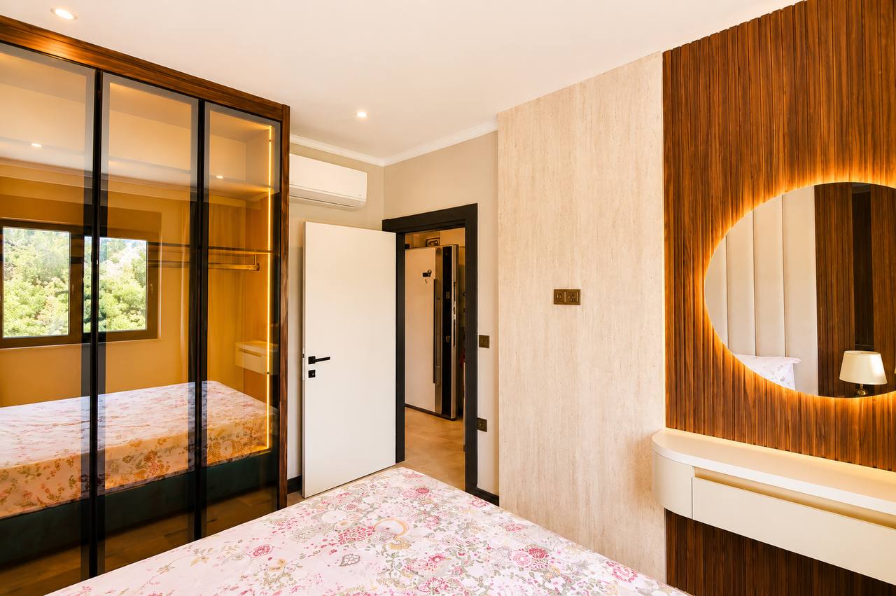 BLUE SUNLIGHT RESIDENCE - Посмотреть объект недвижимости