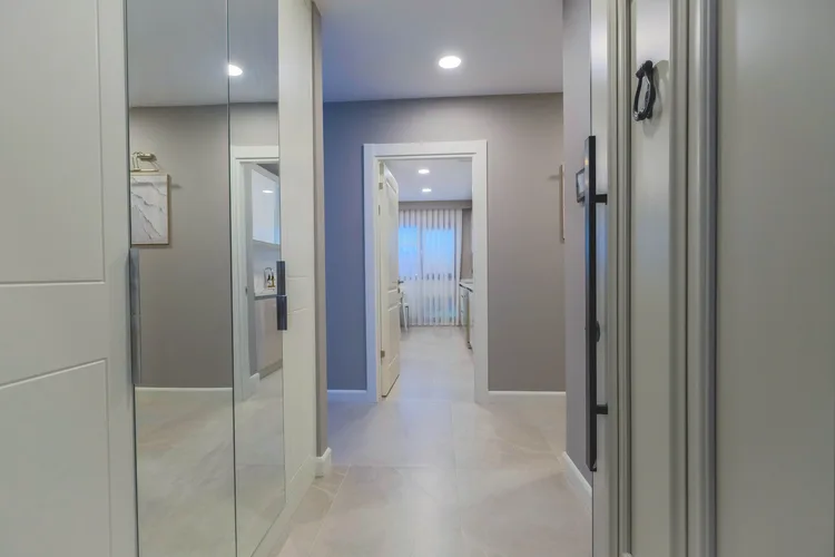 , Interior - 2