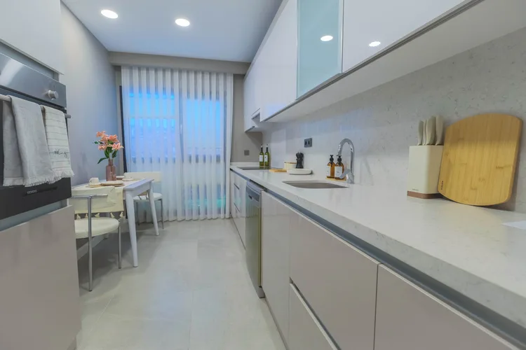 , Interior - 3