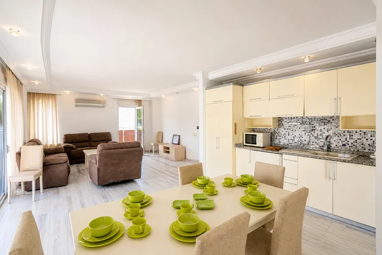 GÜNEŞ APARTMANI , Interior - 1