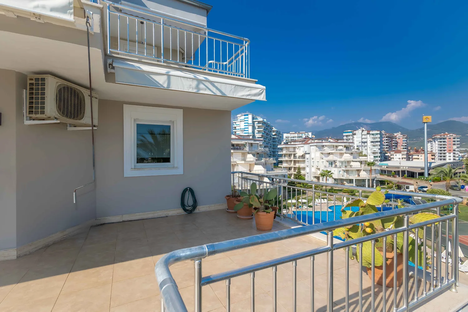 HELIOS RESIDENCE  Exterior - 18