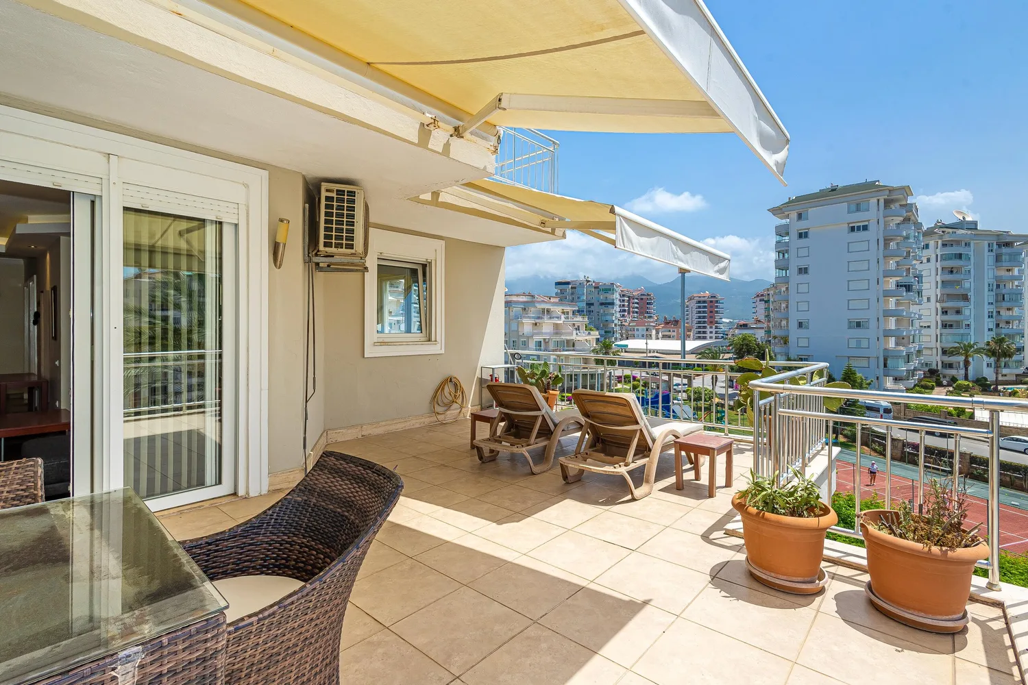 HELIOS RESIDENCE  Exterior - 17