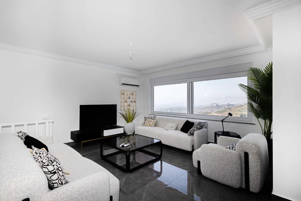 Sea View 3 Interior - 5