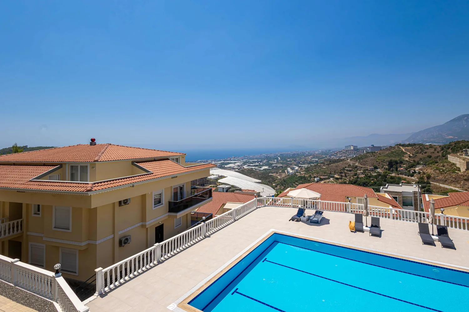 Sea View 3 Exterior - 27