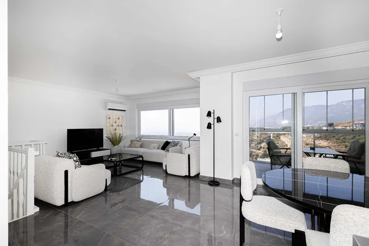 Sea View 3, Interior - 1