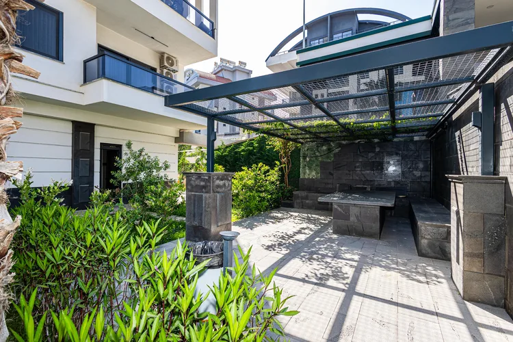 , Exterior - 2