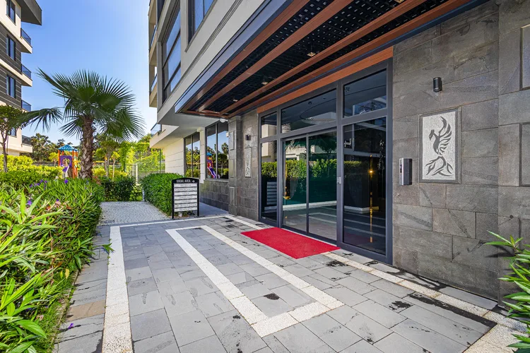 , Exterior - 3