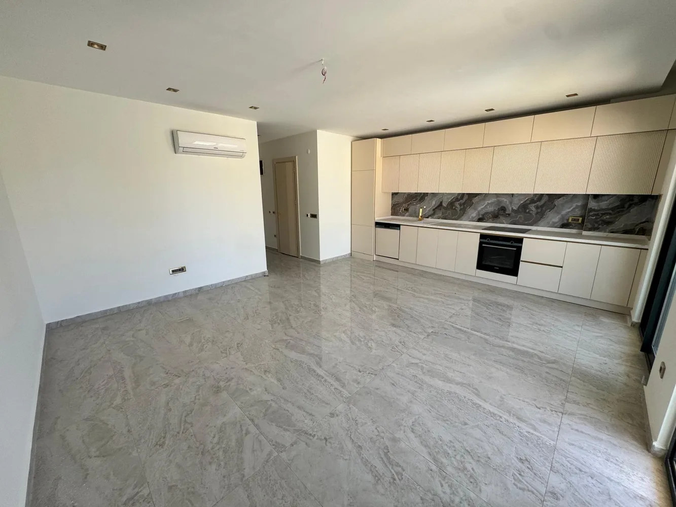 Luxury Apartment for Sale at Best Home 37 Residence in the Center of Alanya  Exterior - 4