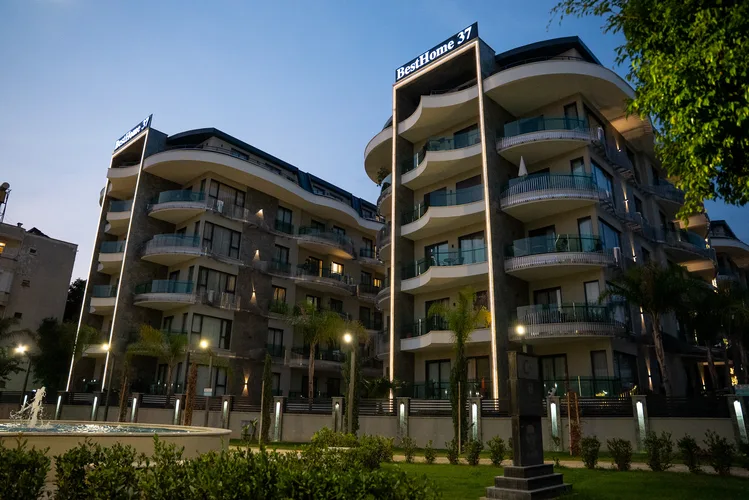 Best Home 37 Residence , Exterior - 1