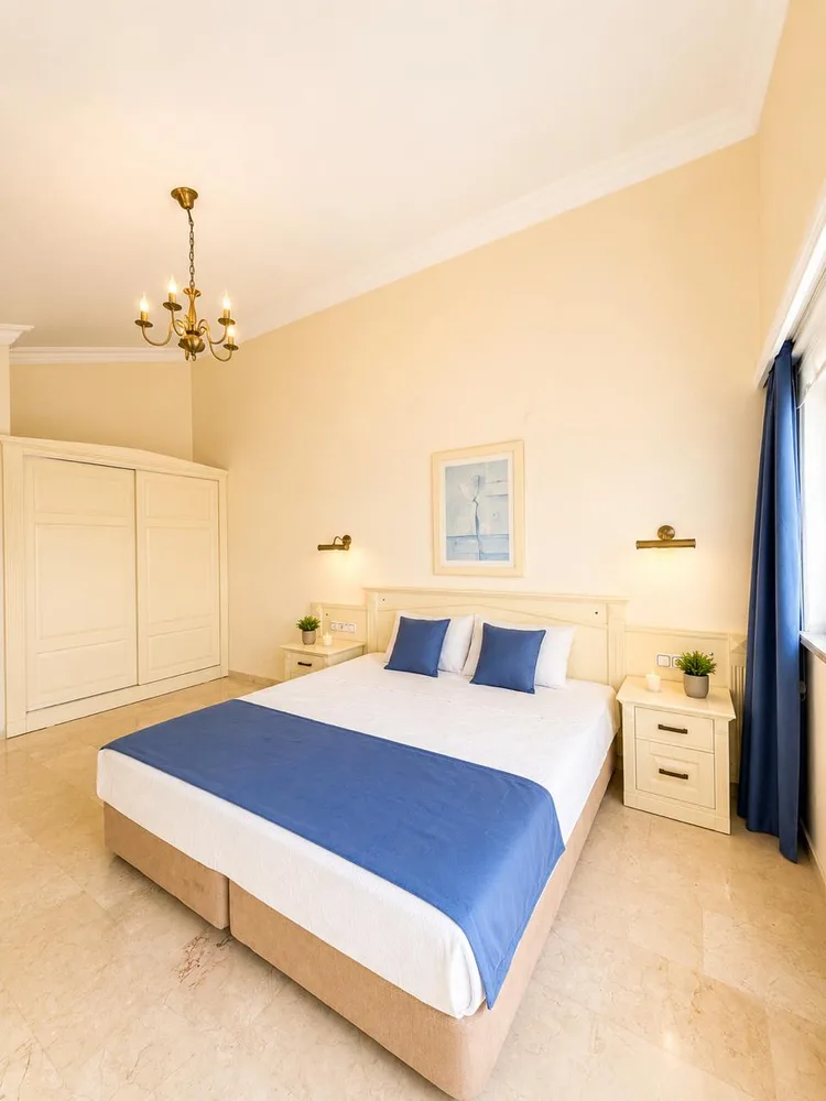 Sea View Bargain Apartment For Sale in Goldcity, Alanya Exterior - 6