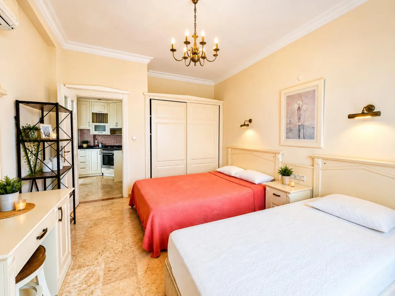 Sea View Bargain Apartment For Sale in Goldcity, Alanya Exterior - 8