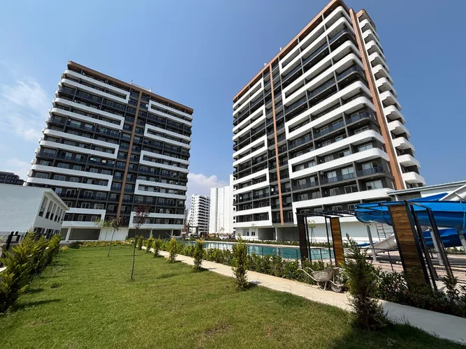 ELEGANT RESIDENCE, Exterior - 1