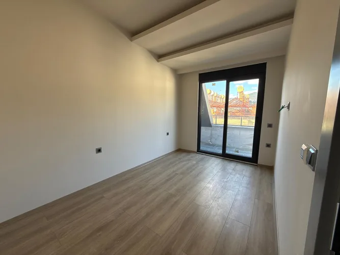 SOLIS STAR , Interior - 4