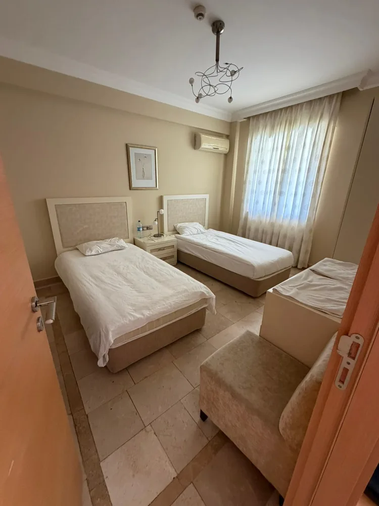 GOLD CITY  Interior - 6