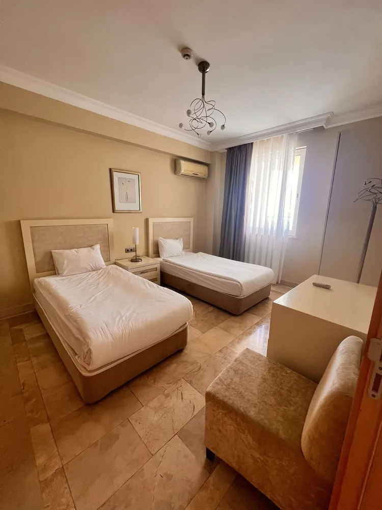 GOLD CITY  Interior - 15