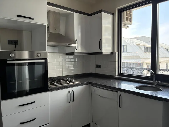 BEST LIFE 6, Interior - 2