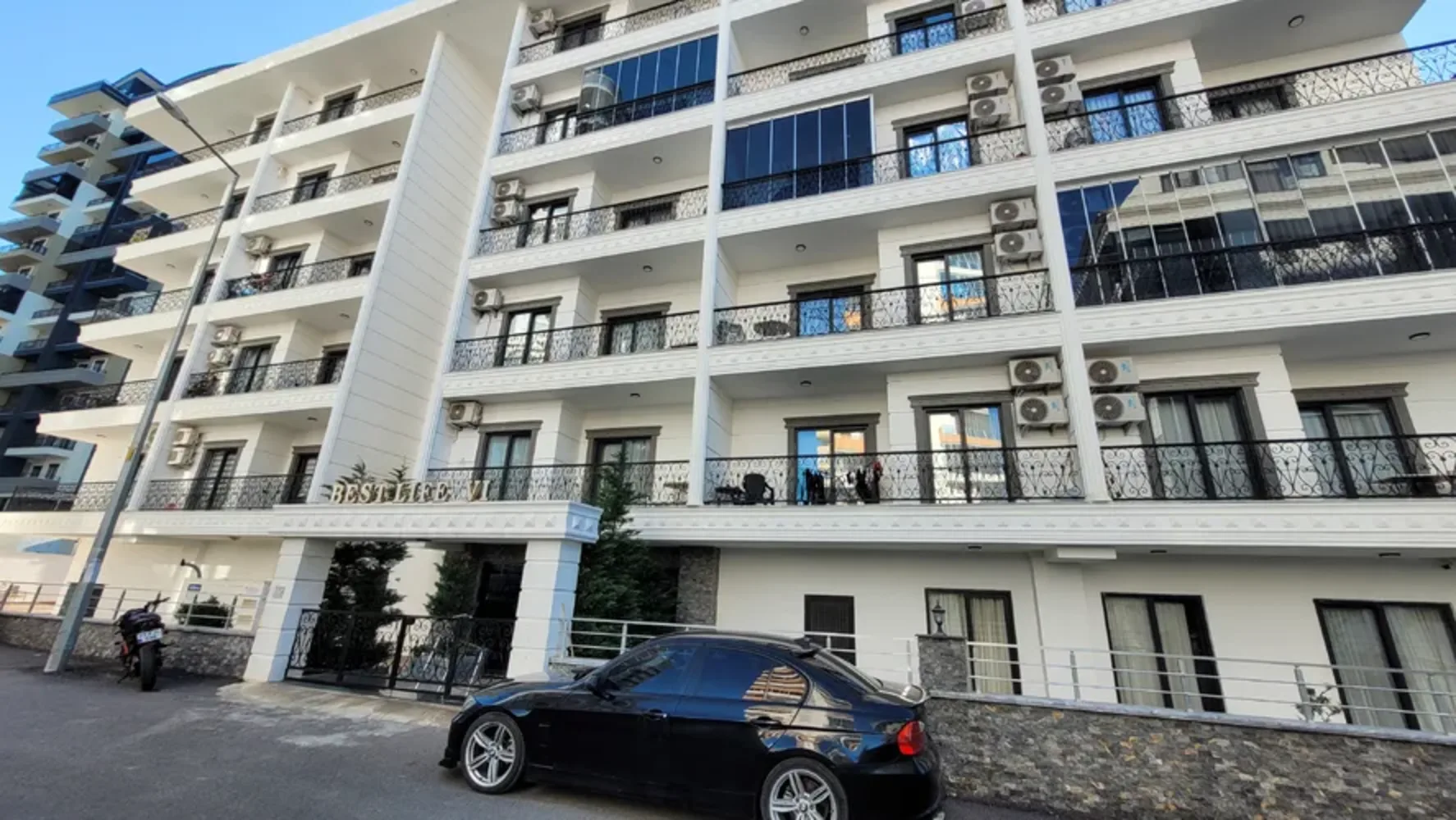 BEST LIFE 6 - View property