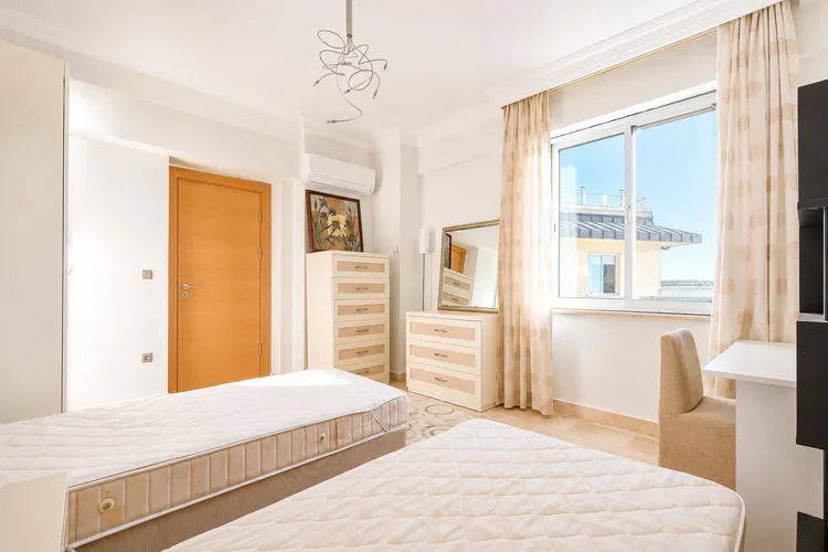 GOLD CITY, Interior - 1