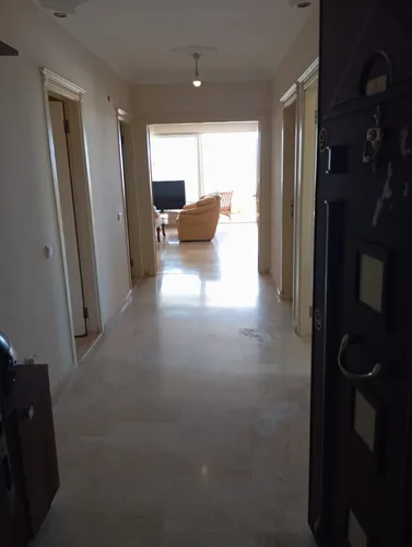 , Interior - 3