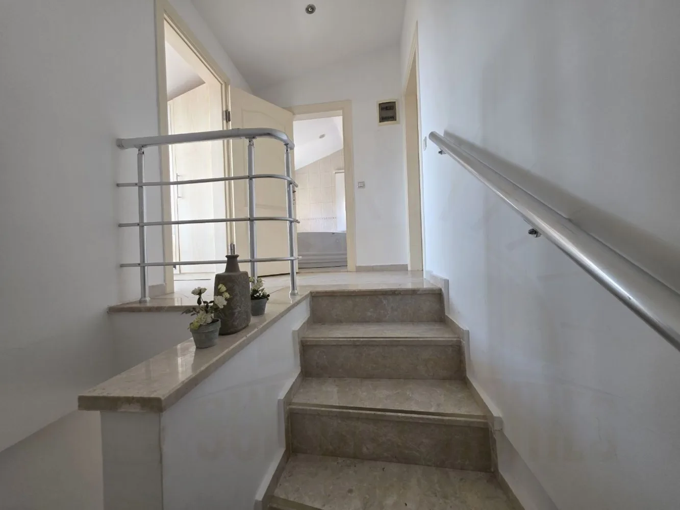 ELITE COUNTRY  Interior - 14