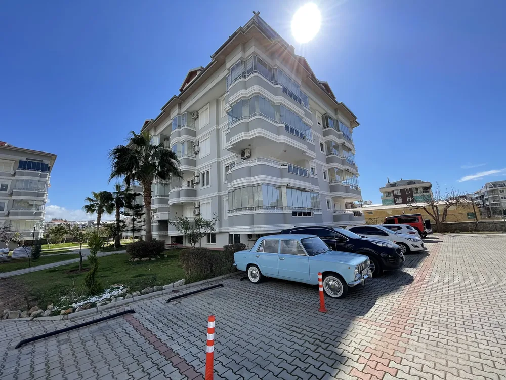 OBA CROWN 3 Exterior - 23