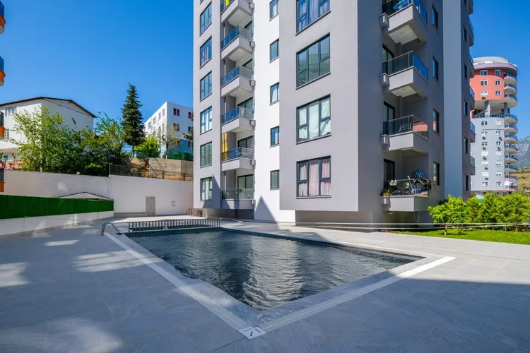 , Exterior - 4