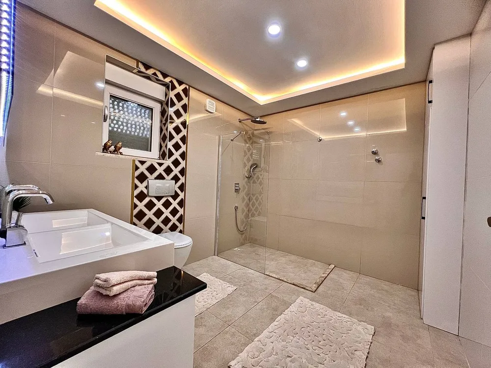 Вилла с видом на море и частным садом на продажу в Аланье, Турция Interior - 19