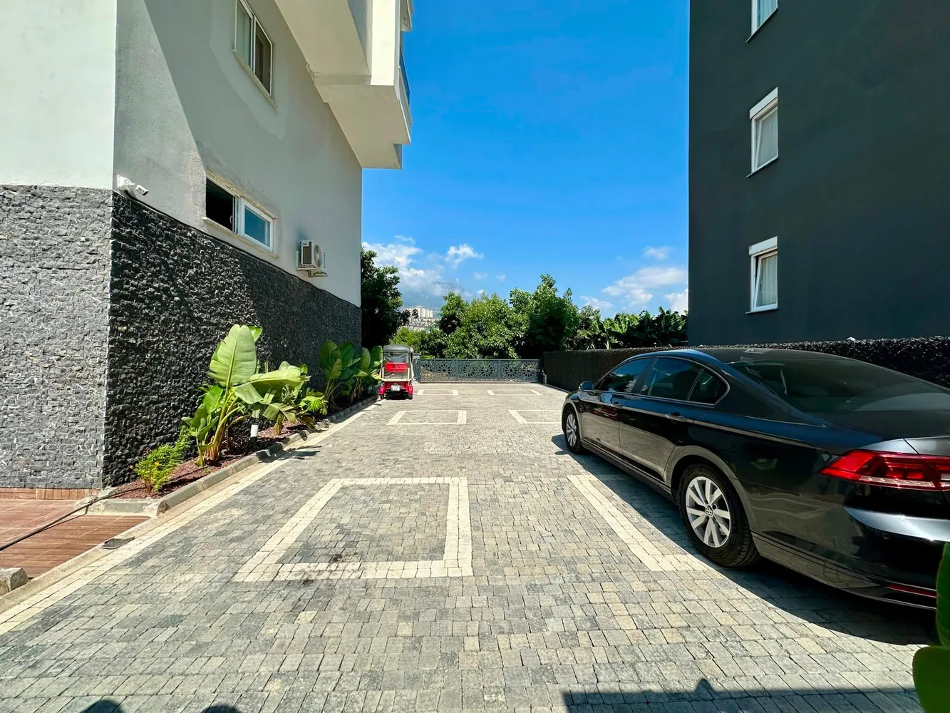 Bargain Sea View Apartment For Sale in Kargicak, Alanya Exterior - 27