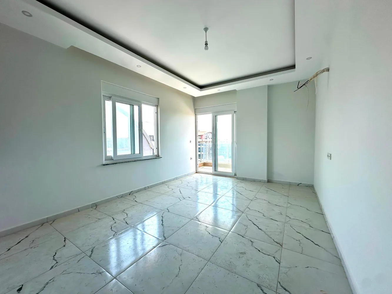 Bargain Sea View Apartment For Sale in Kargicak, Alanya Interior - 5
