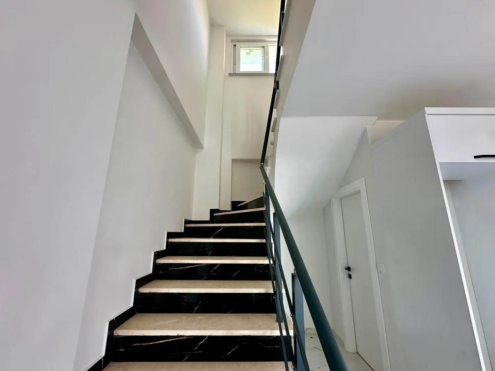 Bargain Sea View Apartment For Sale in Kargicak, Alanya Interior - 14
