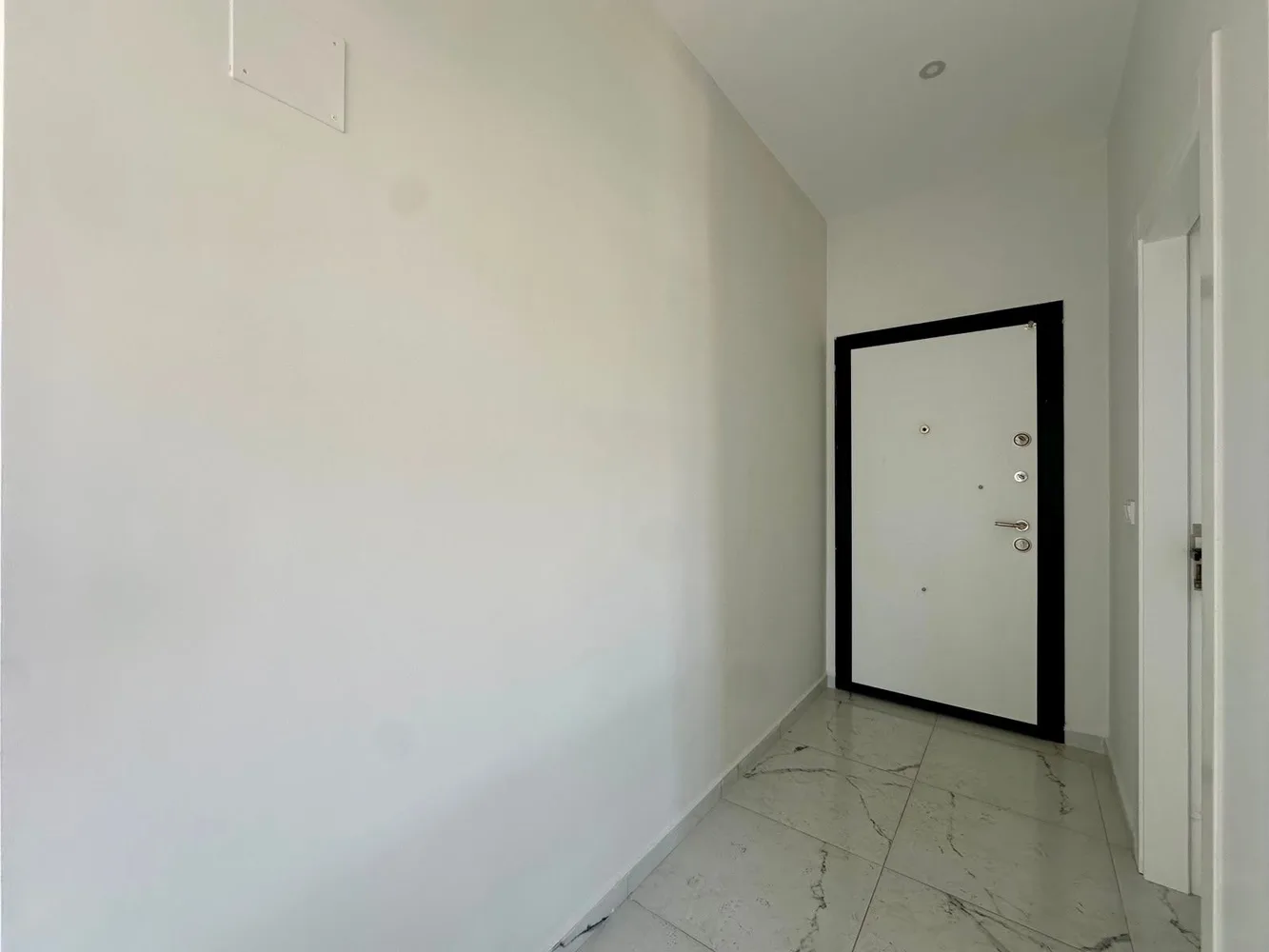 Bargain Sea View Apartment For Sale in Kargicak, Alanya Interior - 11