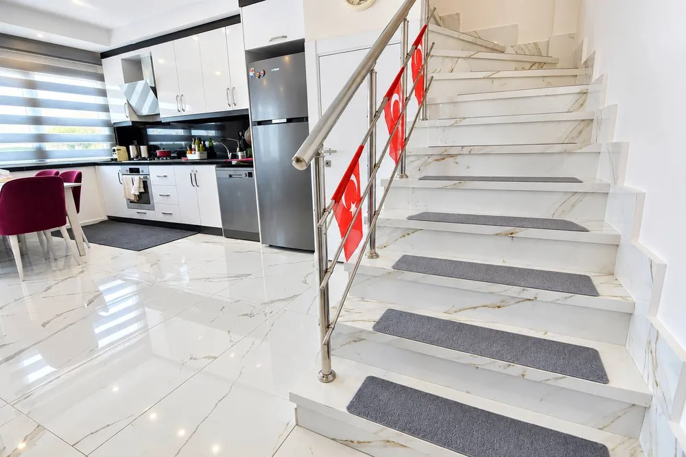 CITY CORNER 2 Interior - 14