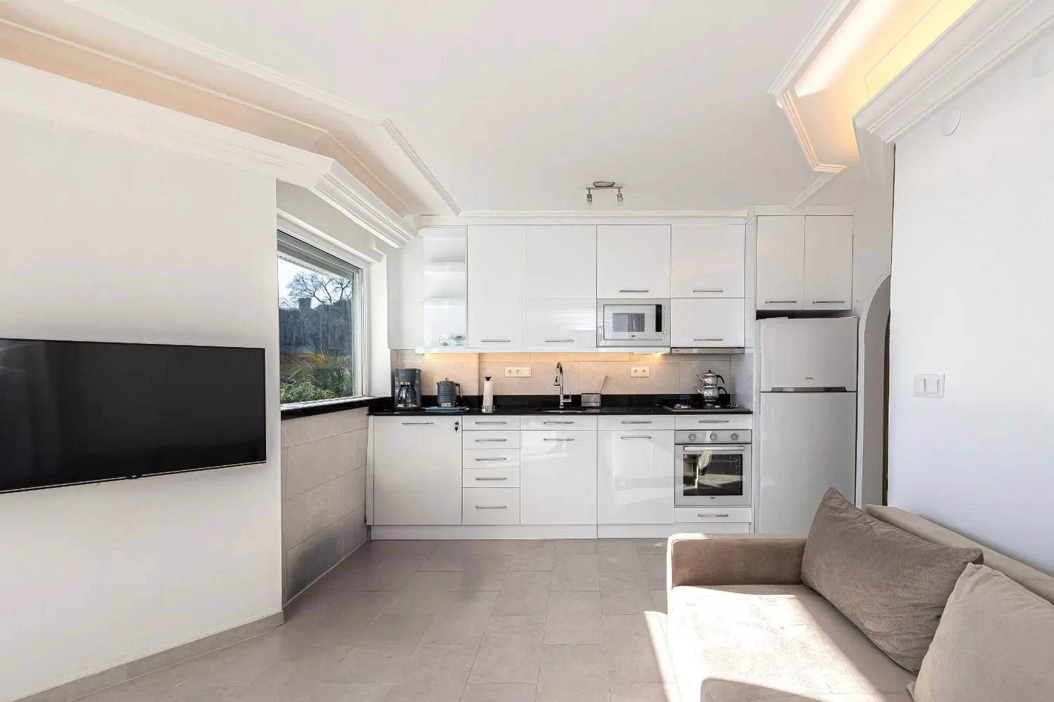 Exclusive Sea-View Apartment for Sale in Alanya Castle Interior - 4