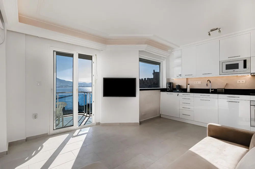 Exclusive Sea-View Apartment for Sale in Alanya Castle Interior - 2