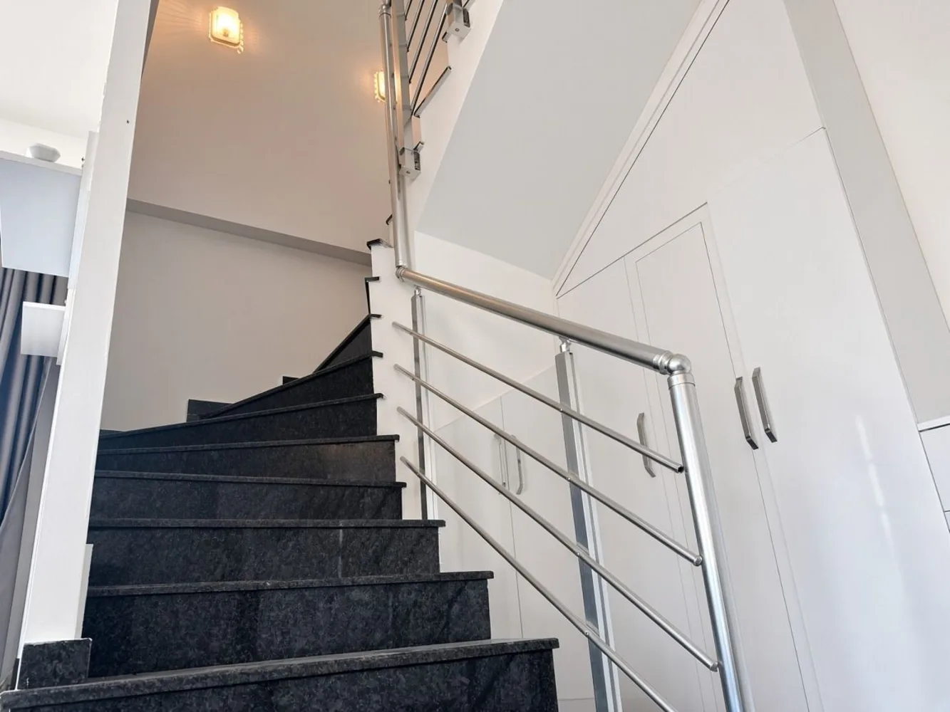 EXODUS RESIDENCE Interior - 8