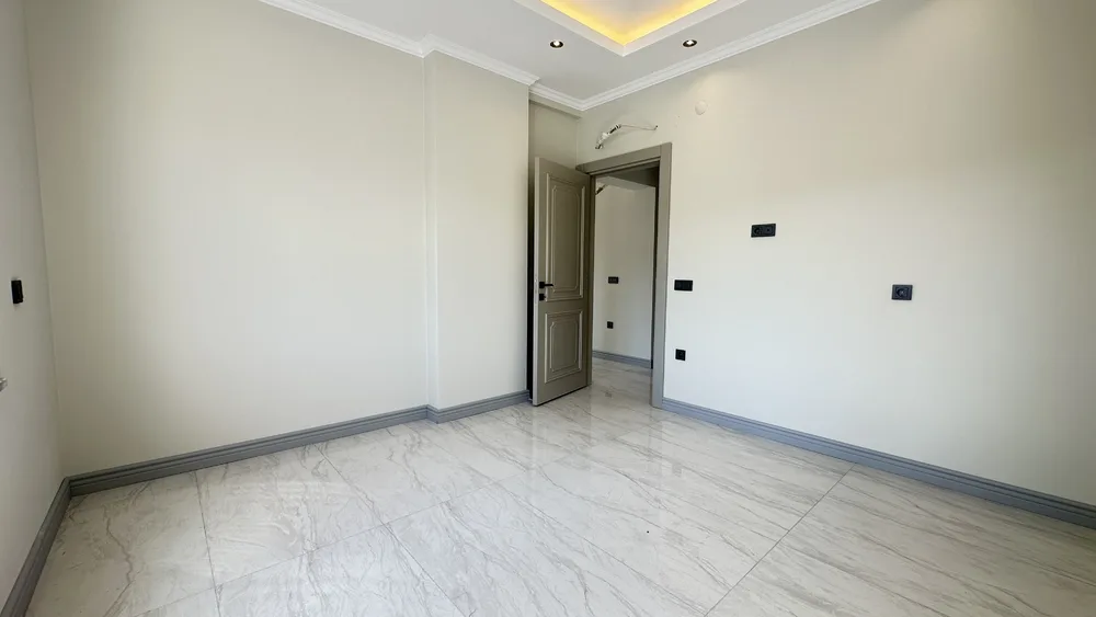 MONARCH RİVER  Interior - 5