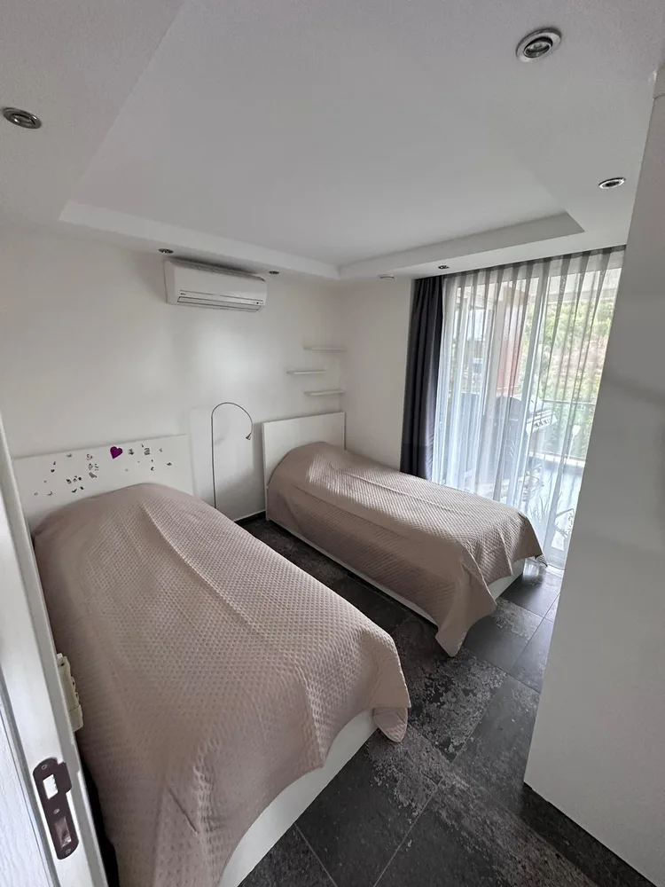 ARAMIS TERRACE 2 Interior - 9