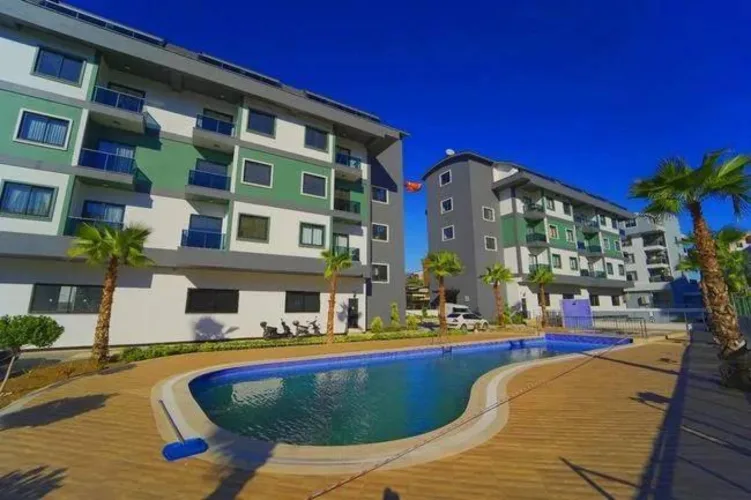 CITY STREET, Exterior - 2