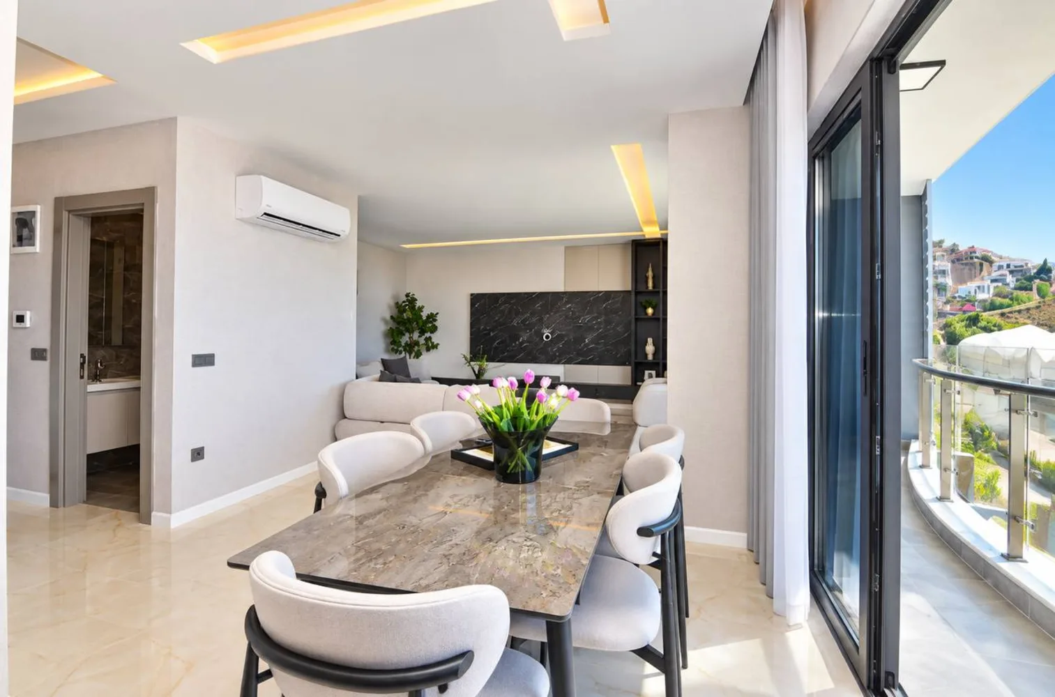TOPRAK LIMITED EDITION  Interior - 6