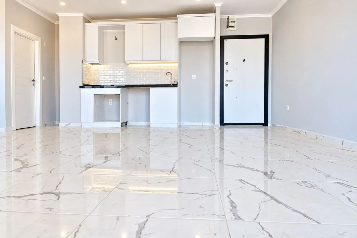 Доступная по цене квартира на продажу в жилом комплексе Dom Na More Residence, Аланья. Interior - 3
