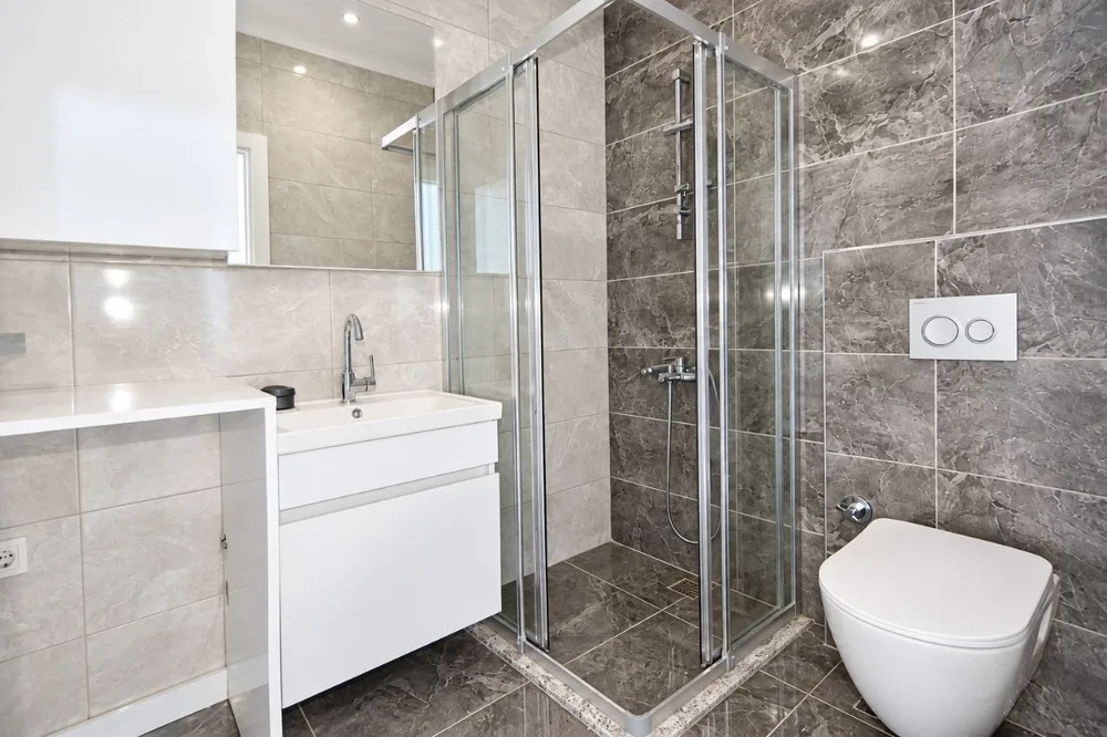 Доступная по цене квартира на продажу в жилом комплексе Dom Na More Residence, Аланья. Interior - 32