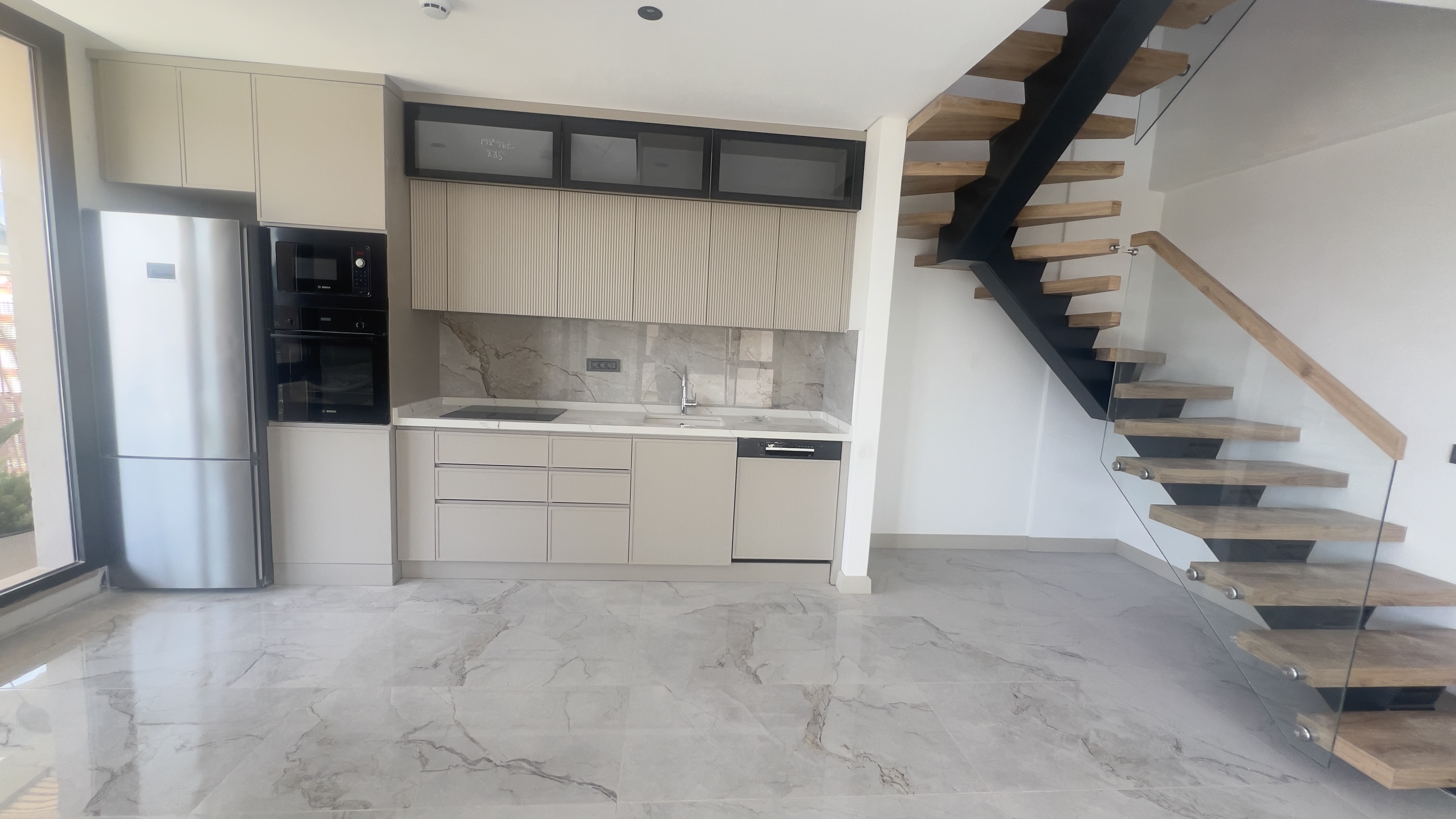 BEST HOME DOWNTOWN  - Посмотреть объект недвижимости