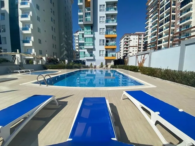 GOLD AURA 3, Exterior - 1