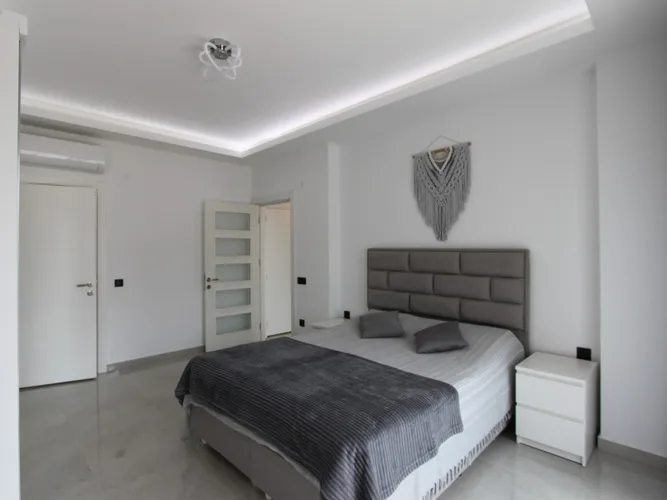 LALE 2, Interior - 3