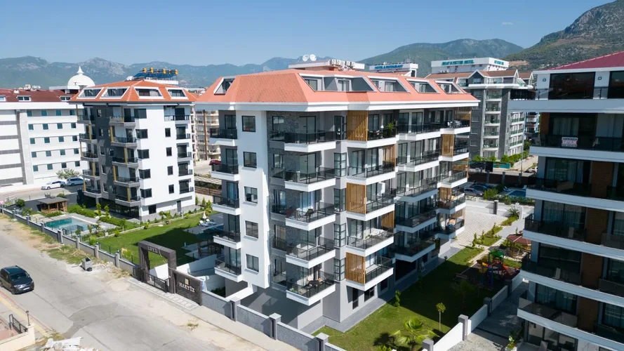 WHITE LIFE 2, Exterior - 2