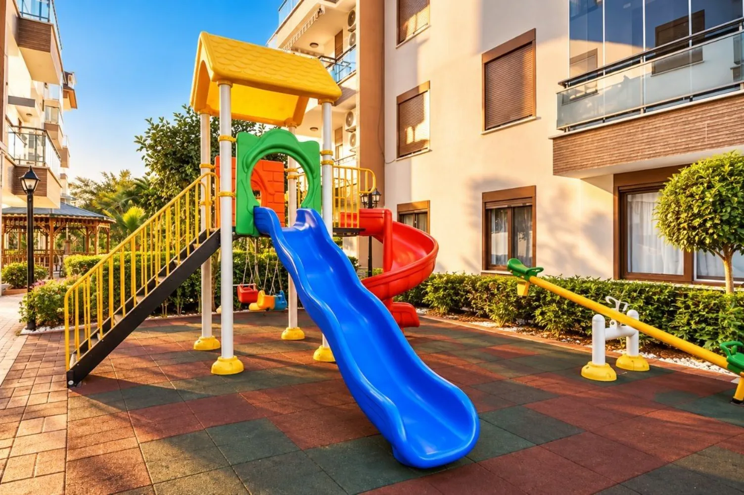 Квартира с 2 спальнями на продажу недалеко от моря в Кестеле, Аланья Facilities - 35