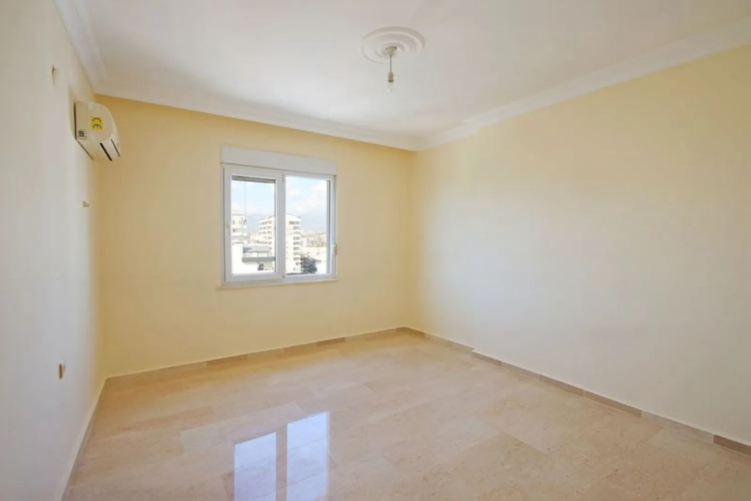 SATÜRN APATMANI  Interior - 9